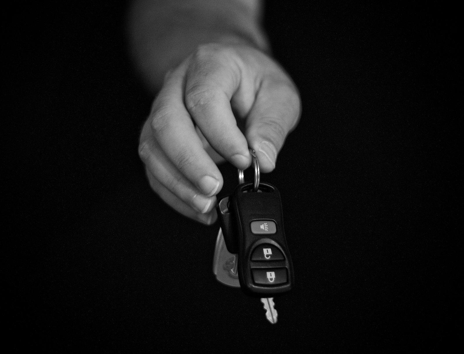 Handing over keys after selling your car